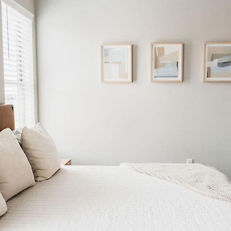 New Luxury Townhome Youngsville エクステリア 写真