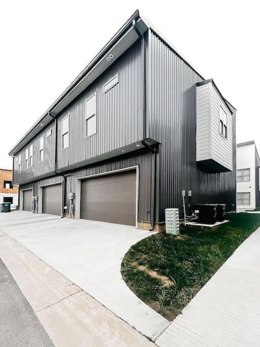 New Luxury Townhome Youngsville エクステリア 写真