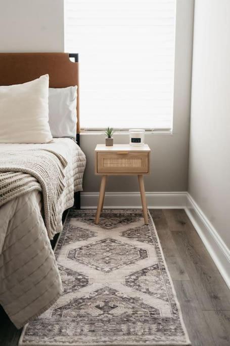 New Luxury Townhome Youngsville エクステリア 写真